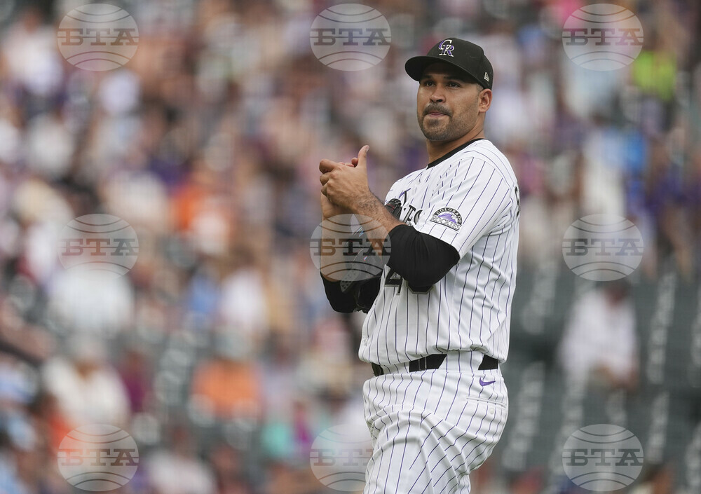 Giants Rockies Baseball