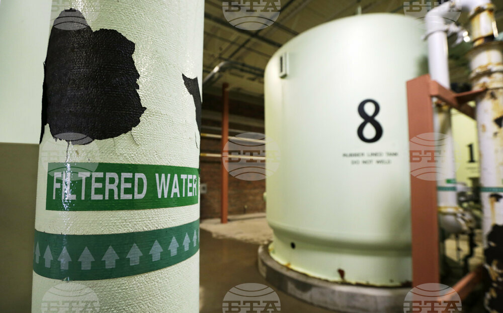 Des Moines Water
