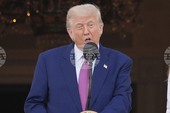 Тръмп е "наложил вето" над израелски планове за елиминирането на върховния лидер на Иран, съобщиха Асошиейтед прес и Ройтерс