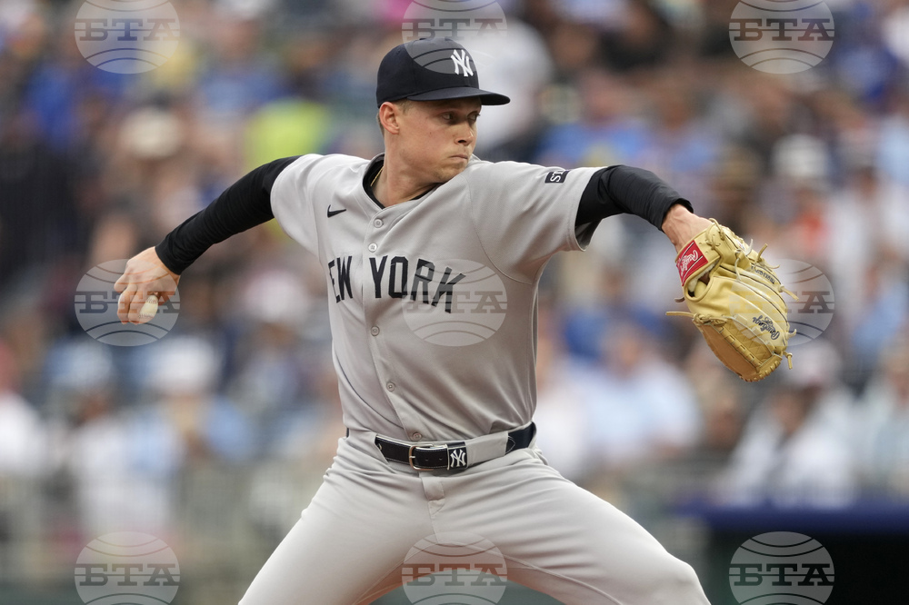 Yankees Royals Baseball