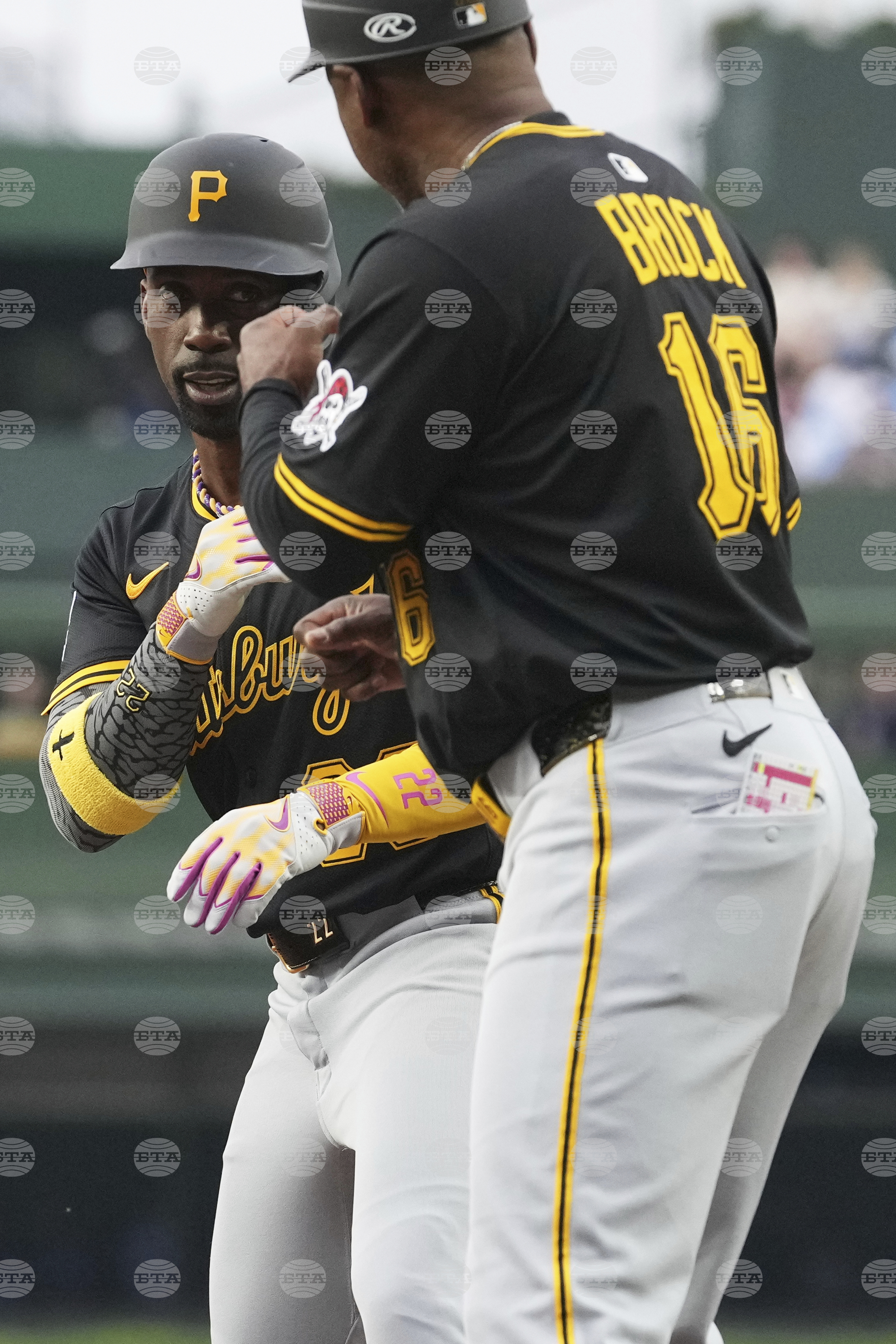Pirates Cubs Baseball