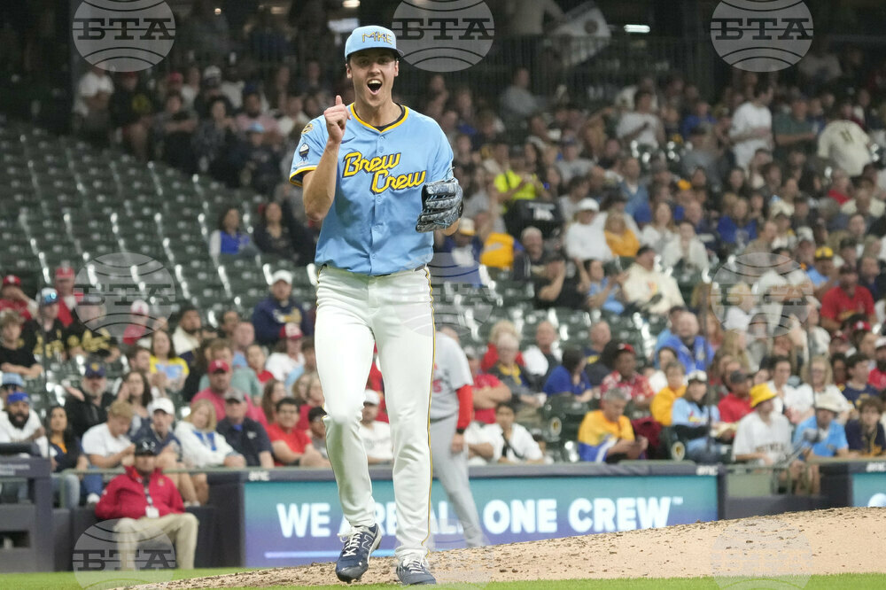 Cardinals Brewers Baseball