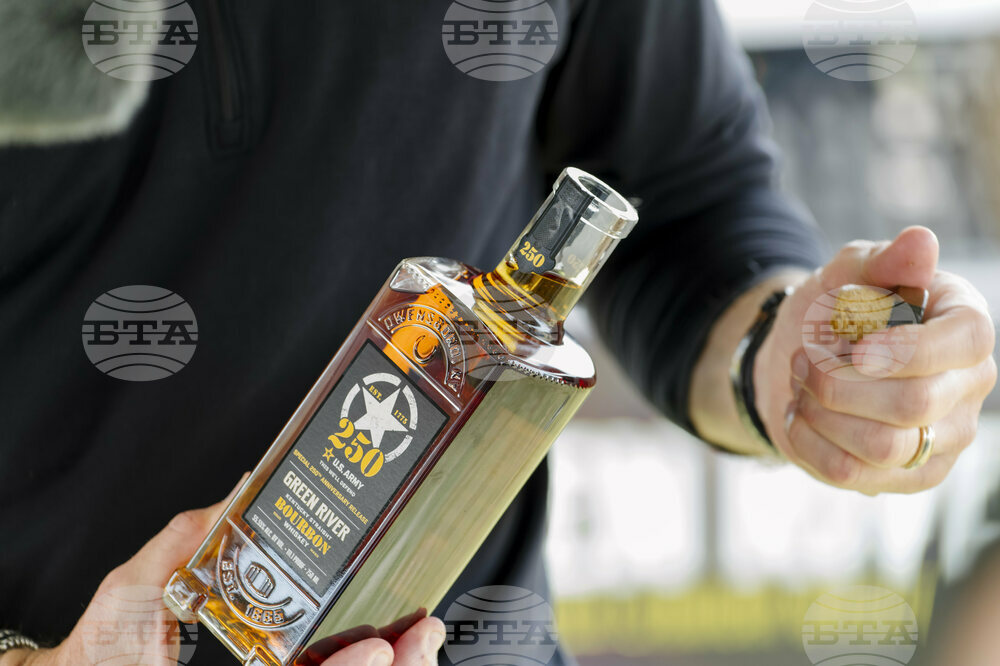 Green River Distilling Co. Honors U.S. Army's 250th Anniversary with Commemorative Whiskey 'First Sip' Ceremony