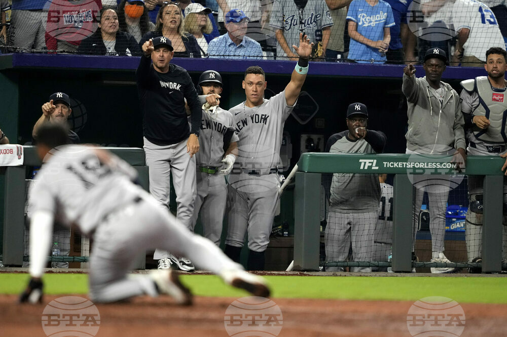 Yankees Royals Baseball