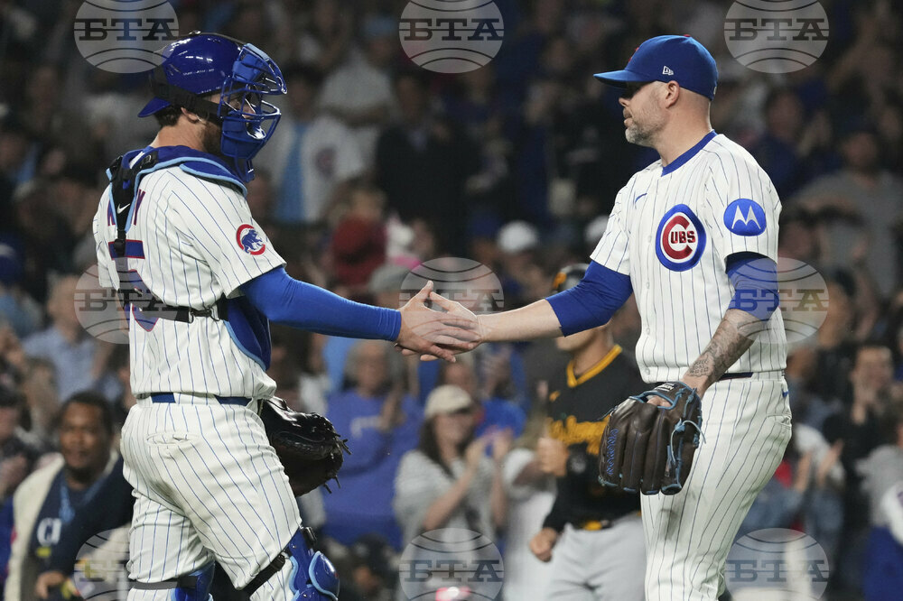 Pirates Cubs Baseball