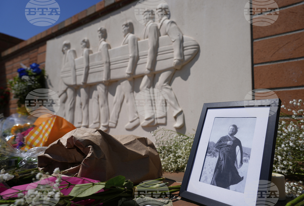 Obit Brian Wilson