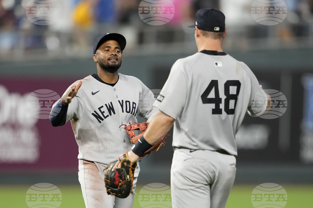 Yankees Royals Baseball