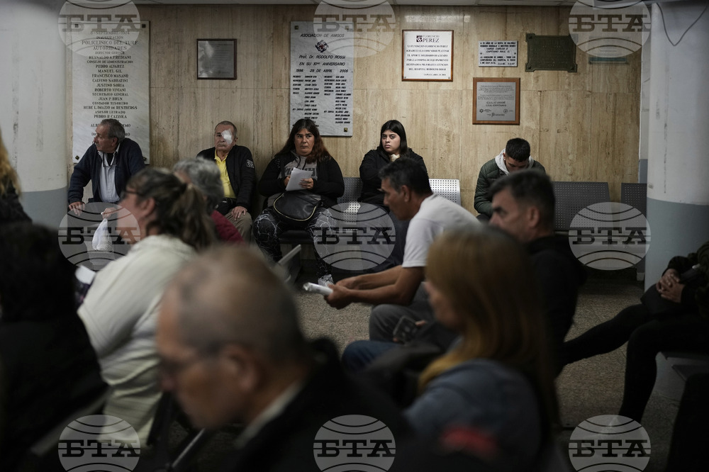 Argentina Waiting For Treatment