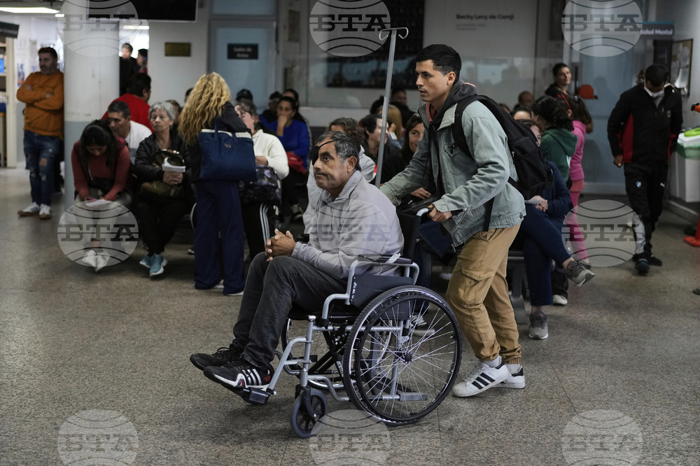 Argentina Waiting For Treatment