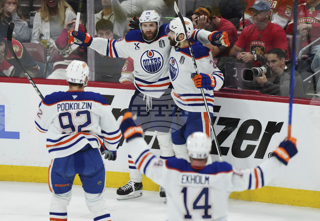 Гол на Леон Драйзайтъл в продълженията донесе втория успех на Едмънтън Ойлърс над Флорида Пантърс във финала на НХЛ