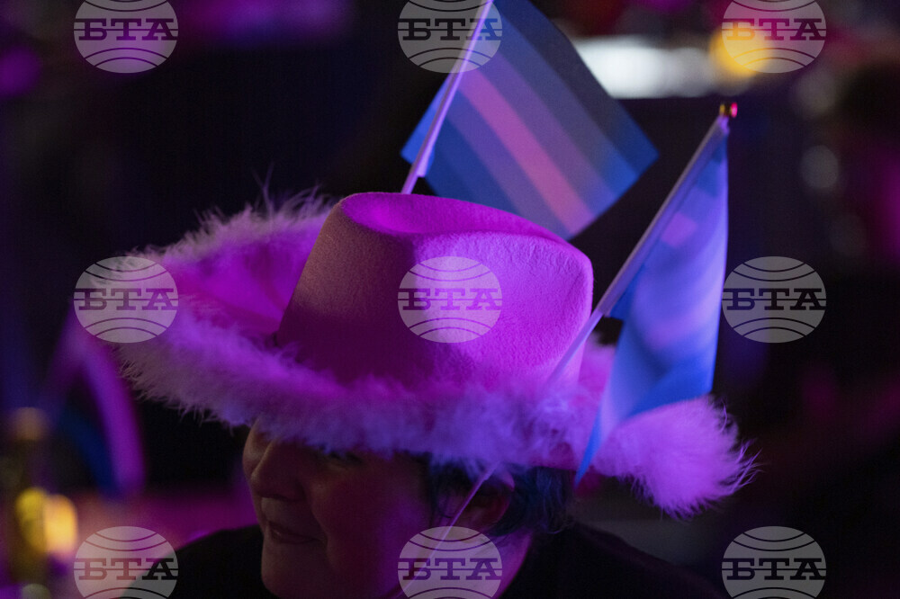 Queer Youth Prom Photo Essay