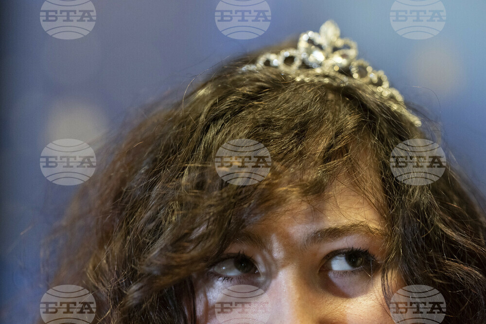 Queer Youth Prom Photo Essay