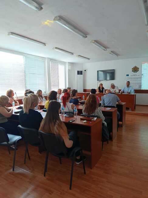 Проект за разделно събиране и рециклиране на биоразградими отпадъци на стойност над 1 млн. лв. представиха в община Каспичан