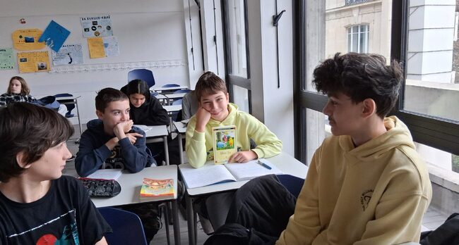 Състезание по правопис на български език за ученици и родители ще организира на 14 юни Българското училище "Паисий Хилендарски" в Париж