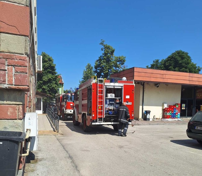 Пожар избухна в Народно читалище „Н. Й. Вапцаров – 1908“ в Червен Бряг