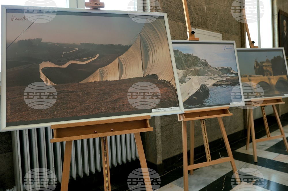 National Library Exhibition Celebrates Christo Javacheff's 90th Anniversary