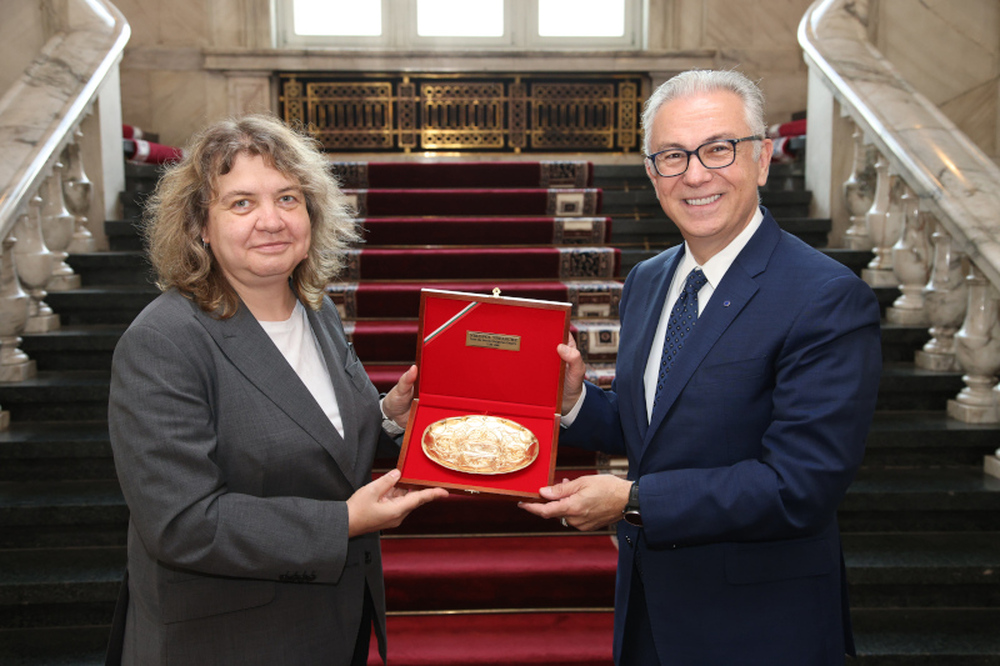 Наталия Киселова изрази надежда пред Теодорос Русопулос да бъде прието решение за приключване на постмониторинговия диалог с ПАСЕ 