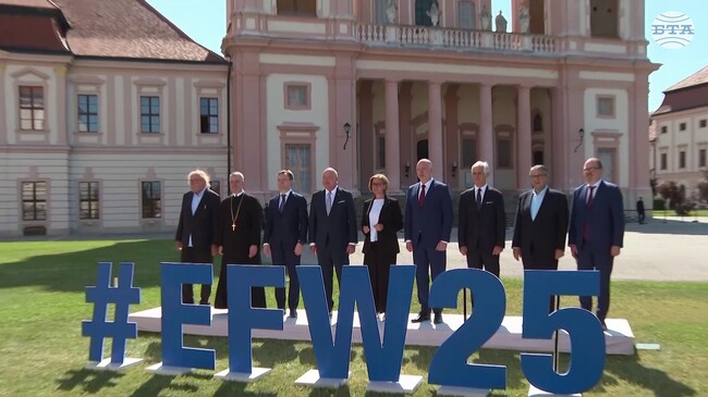 Трябва да запазим растежа си, но без да разрушаваме социалната си визия, каза премиерът Росен Желязков на Европейския форум Вахау