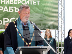 Варна - ВСУ „Черноризец Храбър“ - абсолвенти