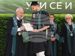 Варна - ВСУ „Черноризец Храбър“ - абсолвенти