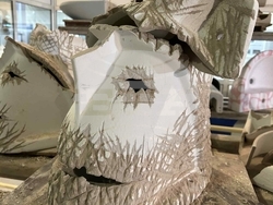 Преподаватели и студенти от Нов български университет подреждат обща изложба. Снимка: Галерия „Сердика“