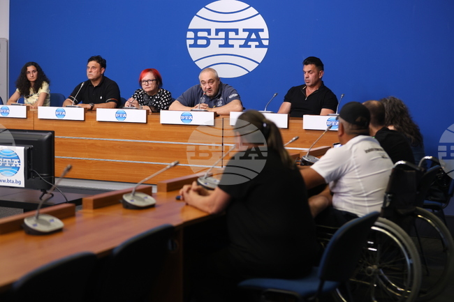 Хора с увреждания настояват за нормативни промени, улесняващи шофирането