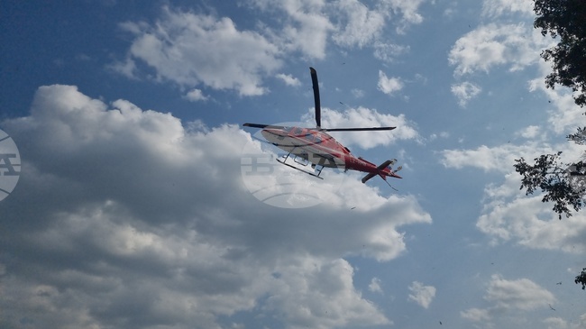 Жената, пострадала в Пирин, е транспортирана с медицинския хеликоптер, съобщиха от ПСС