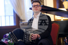 Двореца „Врана“ - Фондация „Йордан Камджалов“ - Фонд „Цар Борис и царица Йоана“ - Музикален фестивал „Стремеж“