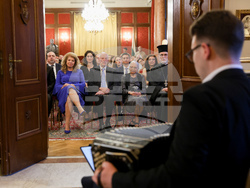 Двореца „Врана“ - Фондация „Йордан Камджалов“ - Фонд „Цар Борис и царица Йоана“ - Музикален фестивал „Стремеж“