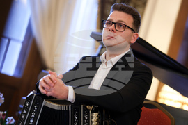 Двореца „Врана“ - Фондация „Йордан Камджалов“ - Фонд „Цар Борис и царица Йоана“ - Музикален фестивал „Стремеж“