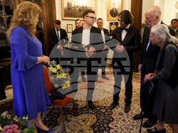 Двореца „Врана“ - Фондация „Йордан Камджалов“ - Фонд „Цар Борис и царица Йоана“ - Музикален фестивал „Стремеж“