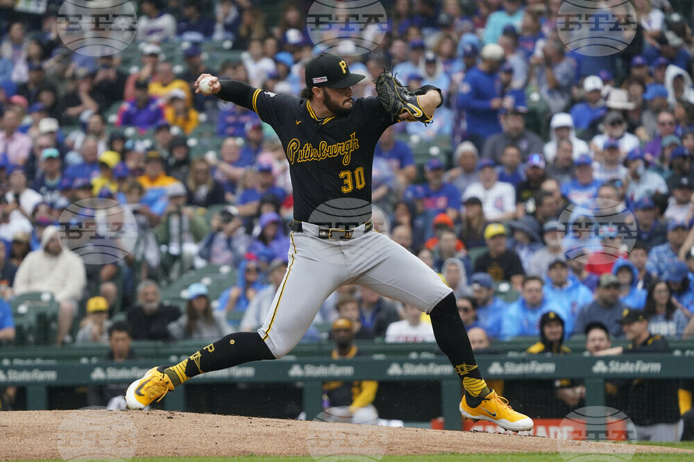 Pirates Cubs Baseball