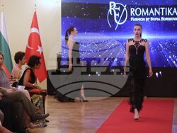 Турция - Анкара - София Борисова - мода - ревю