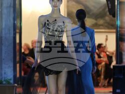 Турция - Анкара - София Борисова - мода - ревю