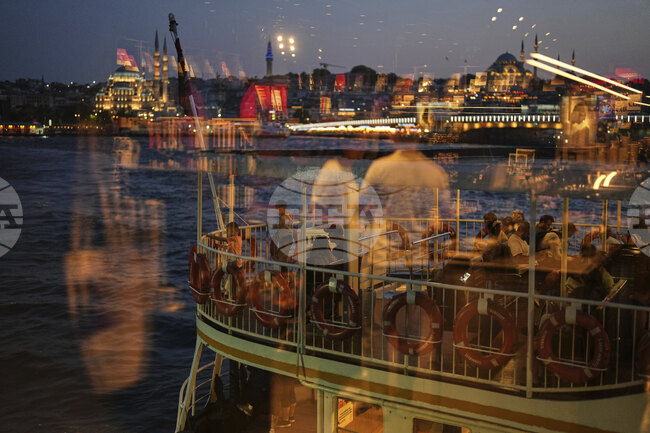 Tаксата за откупуване на войнишката служба в Турция скача заради инфлацията