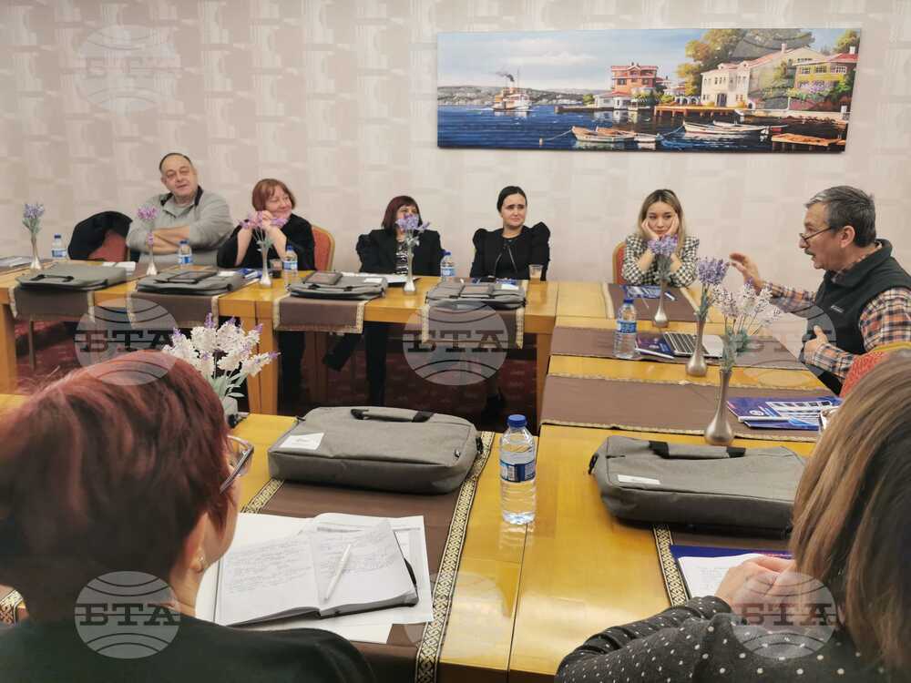 БТА :: Учители от Чупрене преминаха обучителен курс за образованието в ...
