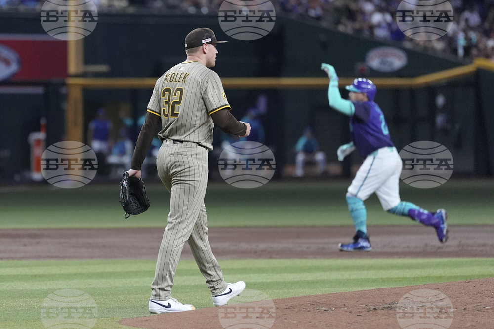 Padres Diamondbacks Baseball