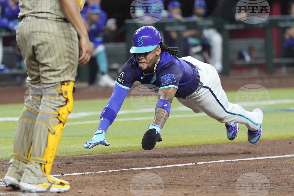 Padres Diamondbacks Baseball