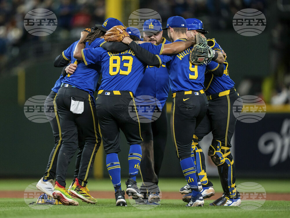Guardians Mariners Baseball