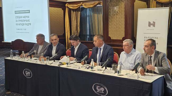 Българска хотелска асоциация: „Ключов фактор за загубата на кадри е високата задлъжнялост на младите хора заради хазарт и бързи кредити.“