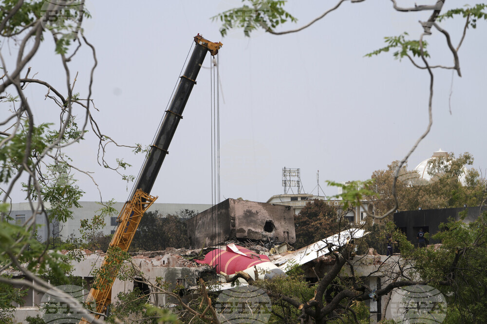 India Plane Crash