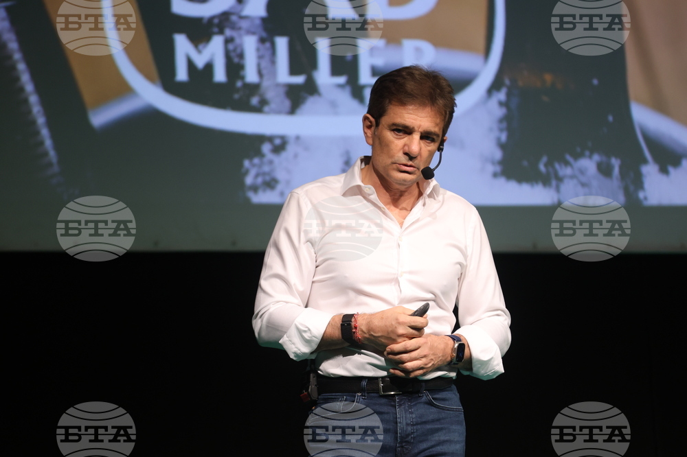 Над 2,5 милиона души са напуснали България, каза предприемачът Христо Попов