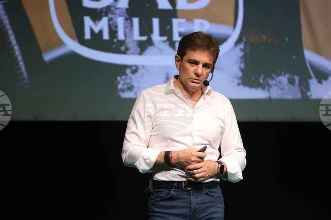 Над 2,5 милиона души са напуснали България, каза предприемачът Христо Попов