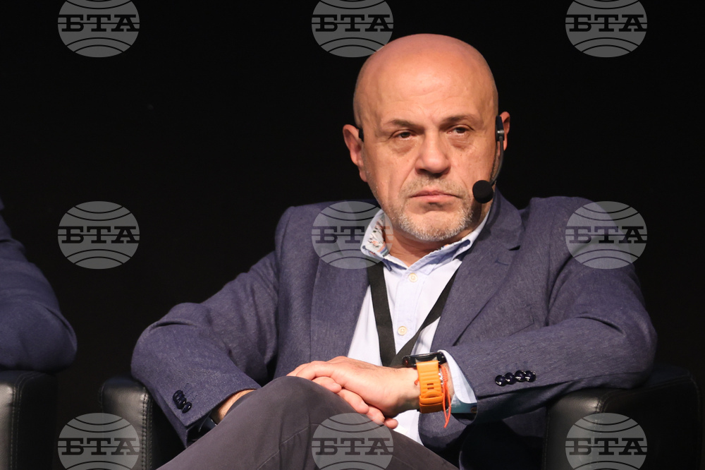 Deputy Prime Minister Donchev Says Bulgaria Should Produce Complete Products, Not Just Components