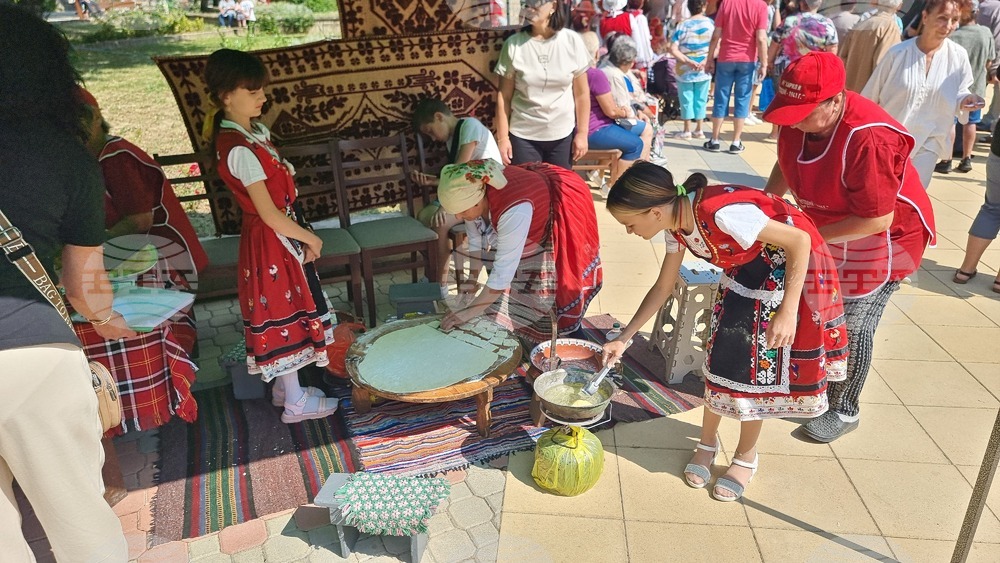 Село Крушари - празник на гърнетата
