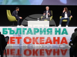 Форум „Кариера и живот - Защо в България?“ - сцена „Успехи и уроци“ - Между музиката и предприемачеството