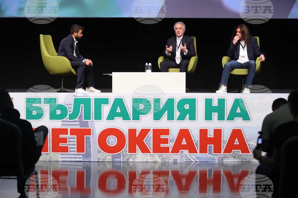 Форум „Кариера и живот - Защо в България?“ - сцена „Успехи и уроци“ - Между музиката и предприемачеството