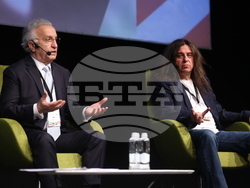 Форум „Кариера и живот - Защо в България?“ - сцена „Успехи и уроци“ - Между музиката и предприемачеството