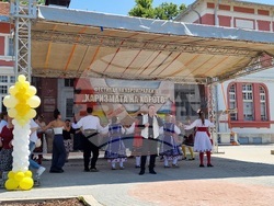 Свищов - фестивал "Харизмата на хорото" - четвърто издание 