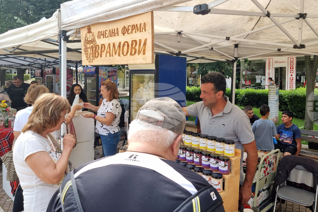Регионално фермерско-занаятчийско изложение събира за четвърти път в Ямбол производители от Югоизточна България